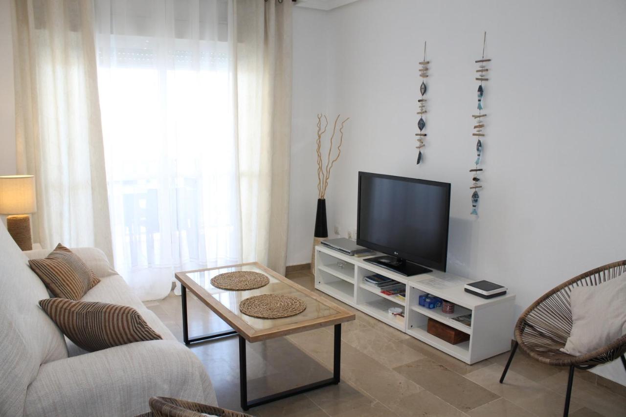 Apartamento El Faro Leisure Port Apartment เอสเตโปนา ภายนอก รูปภาพ